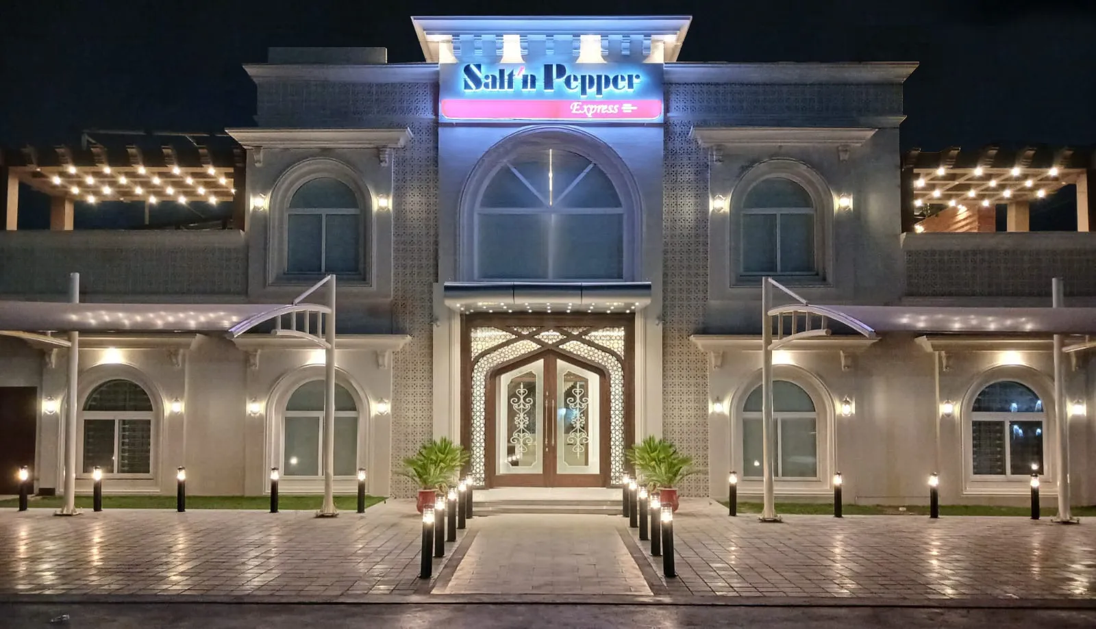 Salt n Pepper Sahiwal